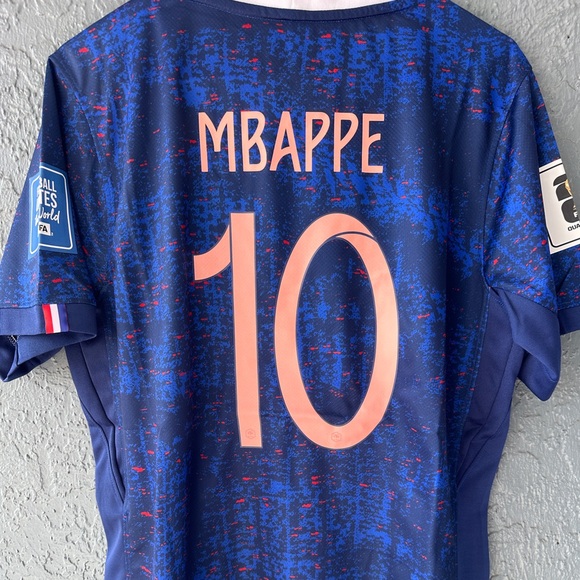 France Jersey 2026 Mbappe Blue - Picture 4 of 5